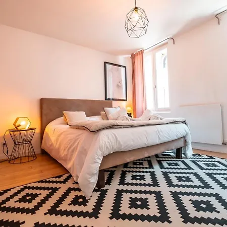 Apartmán Les Delices De L'ancien College *