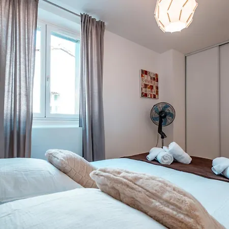 Les Delices De L'ancien College Apartmán Montauban